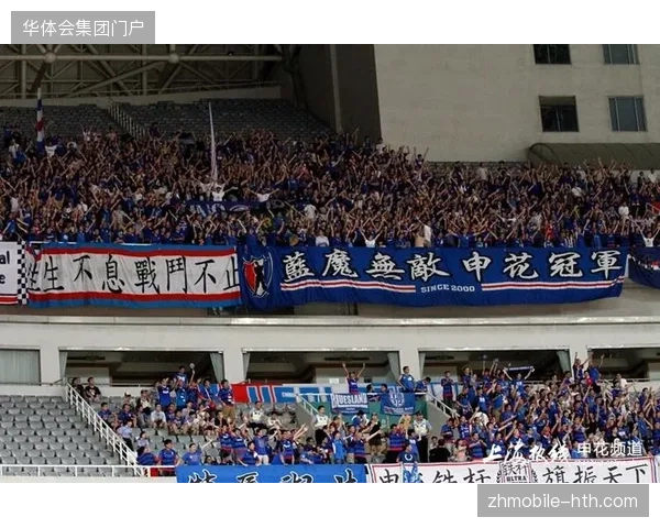 尽管总战绩处于下风，但上海申花在近年的德比交锋中对上海海港保持着战绩优势